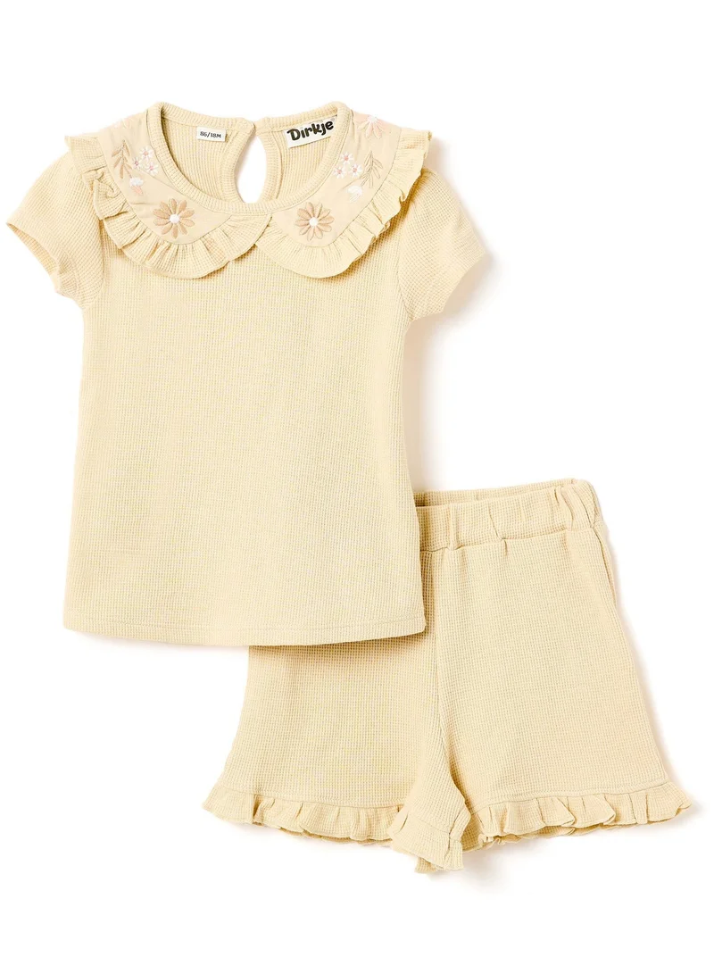 ديركجي طقم بناتي قطعتين بنقشة الشمس وياقة مكشكشة وشورت